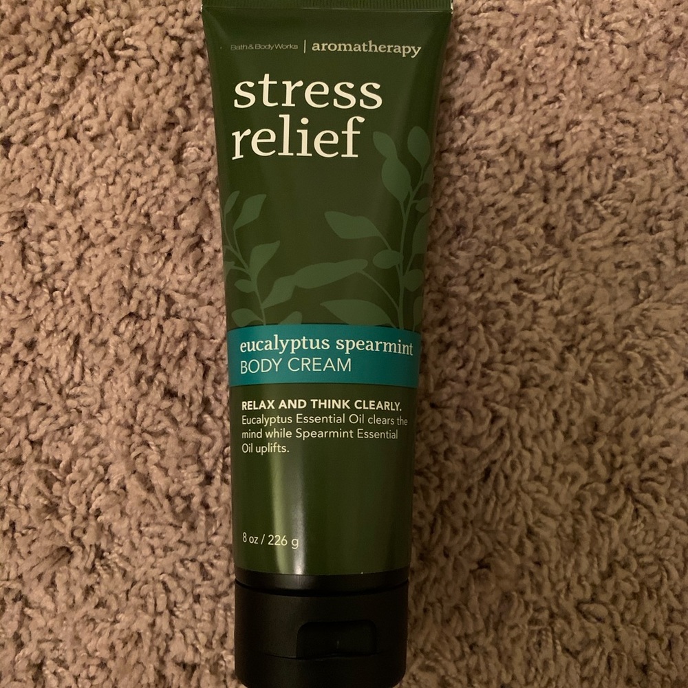 NWT Bath and Body Works stress relief body cream